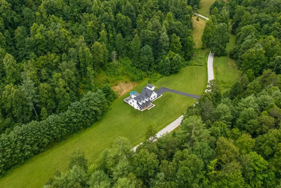 1560 Stamper Branch Road, Campton, KY 41301 - #2