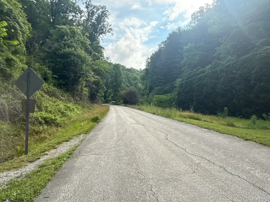 2101 Town Hill Road, Jackson, KY 41339 - #2