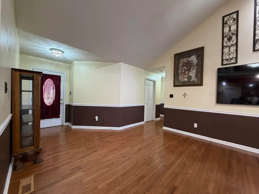 1810 Valley View Drive, Hopkinsville, KY 42240 - #3