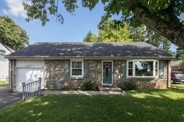 1754 Beacon Hill Road, Lexington, KY 40504