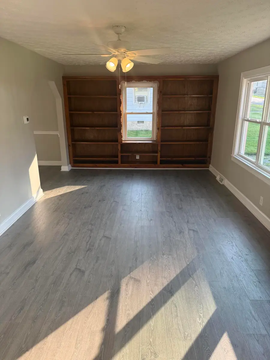1047 Carneal Road, Lexington, KY 40505 - #2