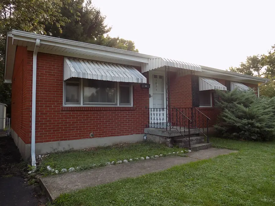 1811 Raleigh Road, Lexington, KY 40505 - #2
