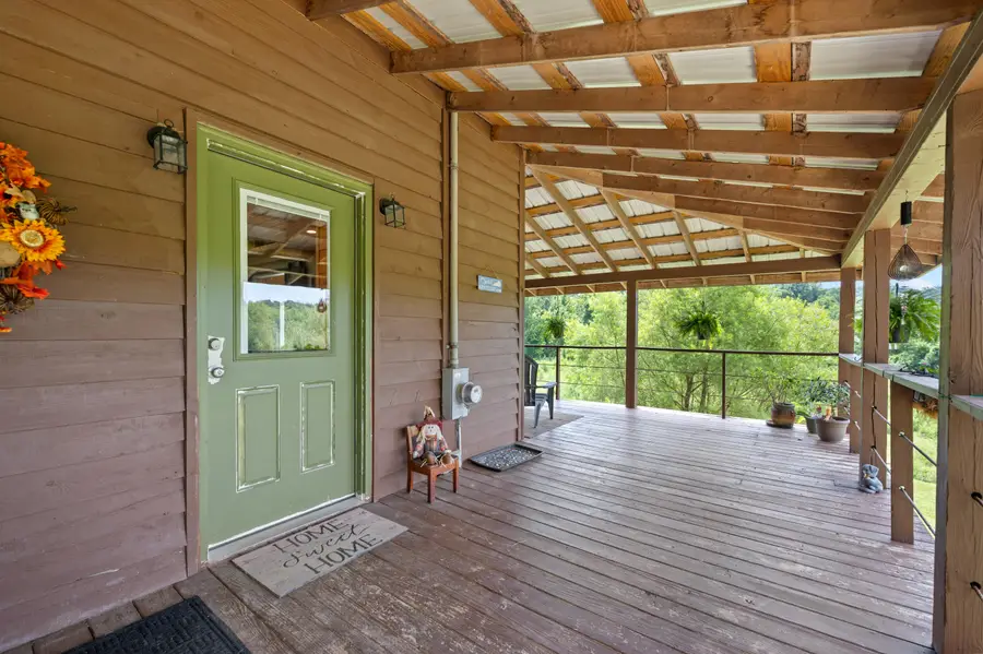 4150 Winchester Road, Irvine, KY 40336 - #2