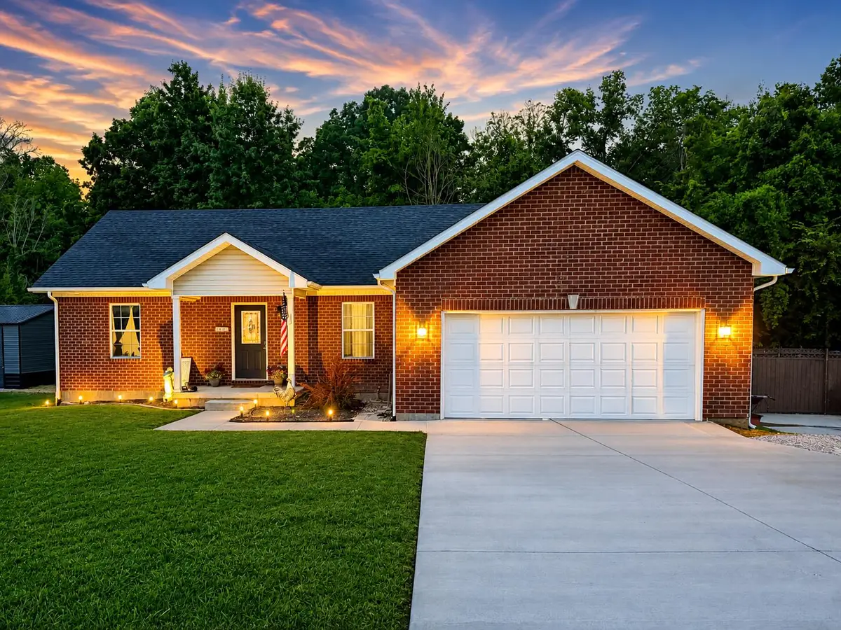 1010 Rainbow Way, Lawrenceburg, KY 40342 - #1