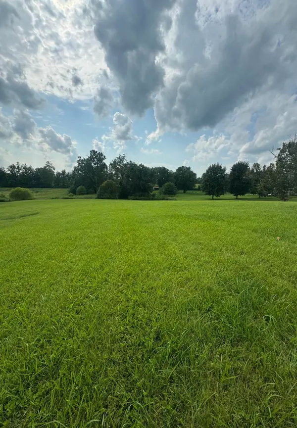 229 Ashley Street, Flemingsburg, KY 41041