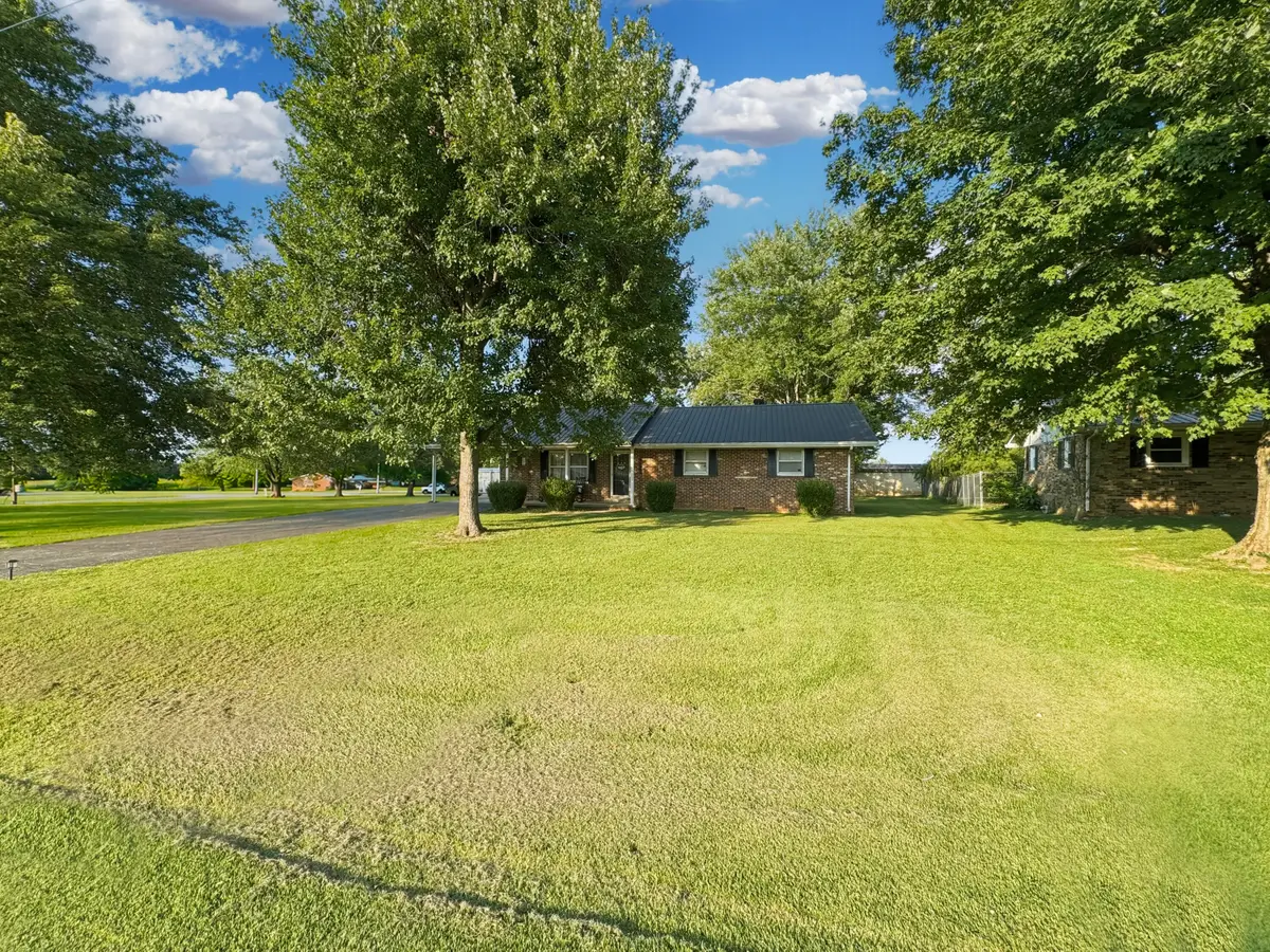 105 Airport Road, Princeton, KY 42445 - #1