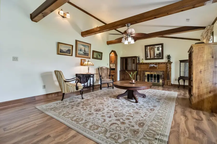 502 Autumn Drive, Somerset, KY 42503 - #3