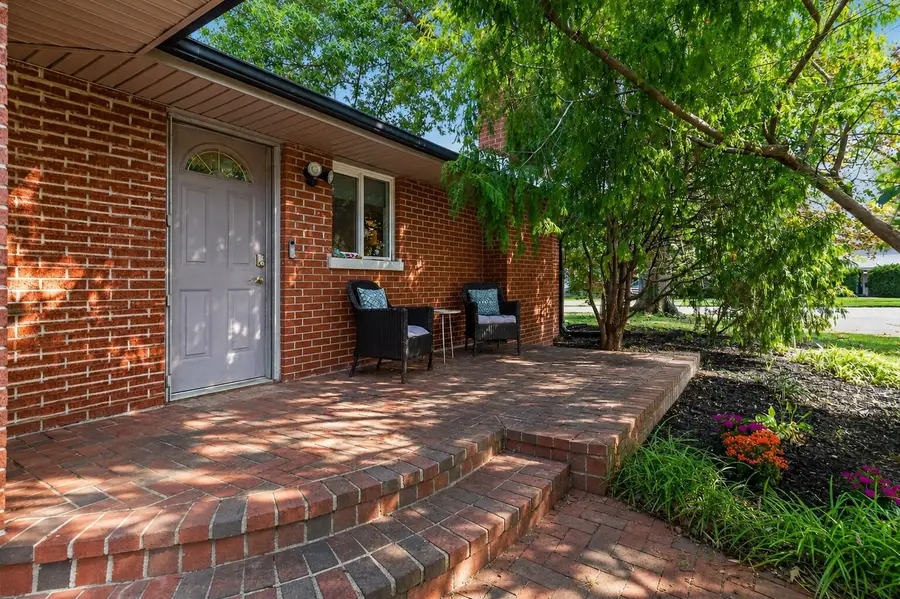 820 Celia Lane, Lexington, KY 40504 - #2