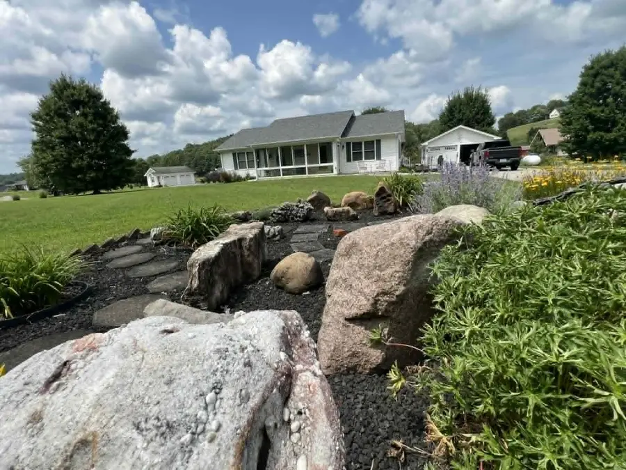 299 Trammell Lane, Irvine, KY 40336 - #2