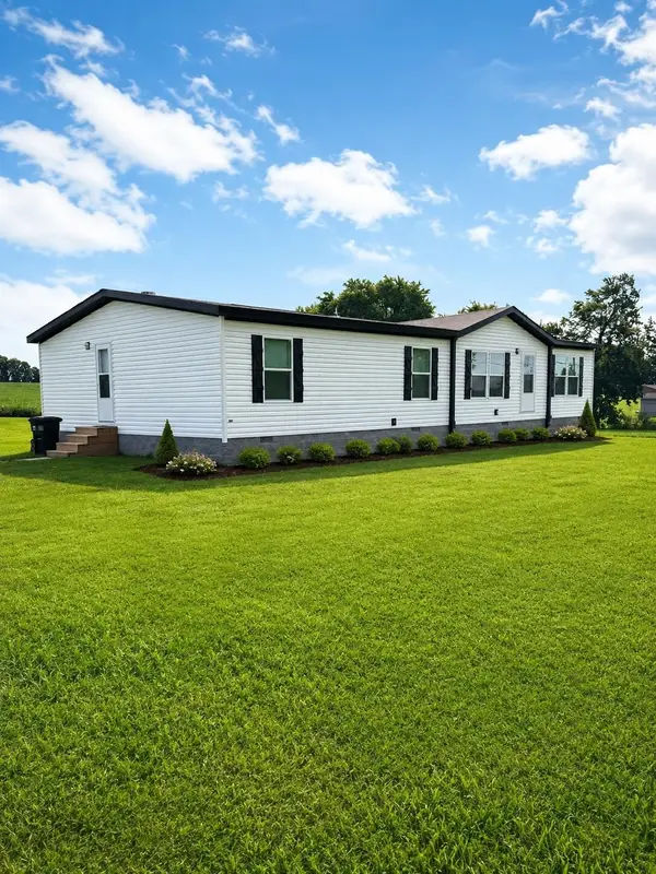 2152 State Highway 76, Russell Springs, KY 42642