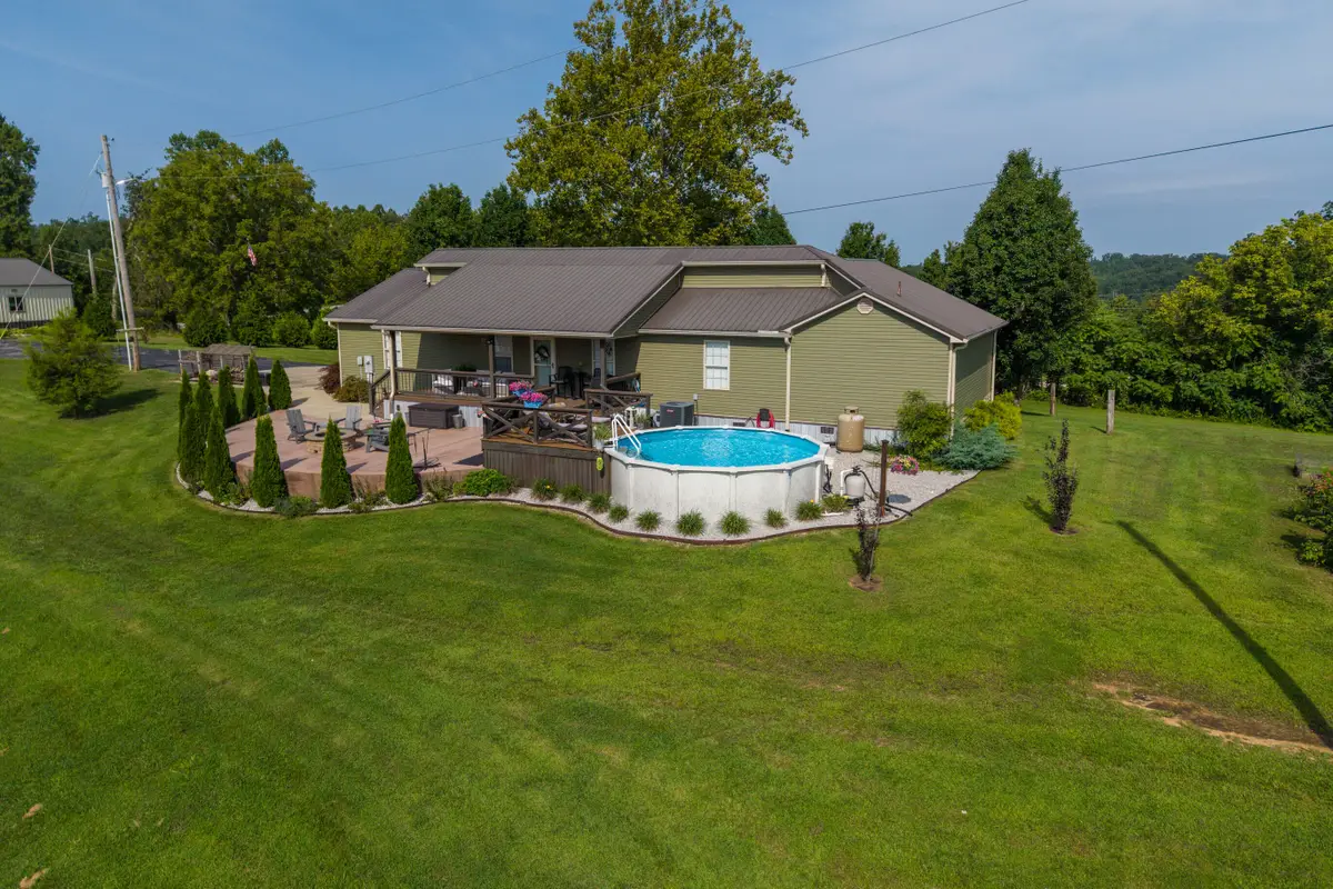 1662 S Tree Tower Road, Sandgap, KY 40481 - #1