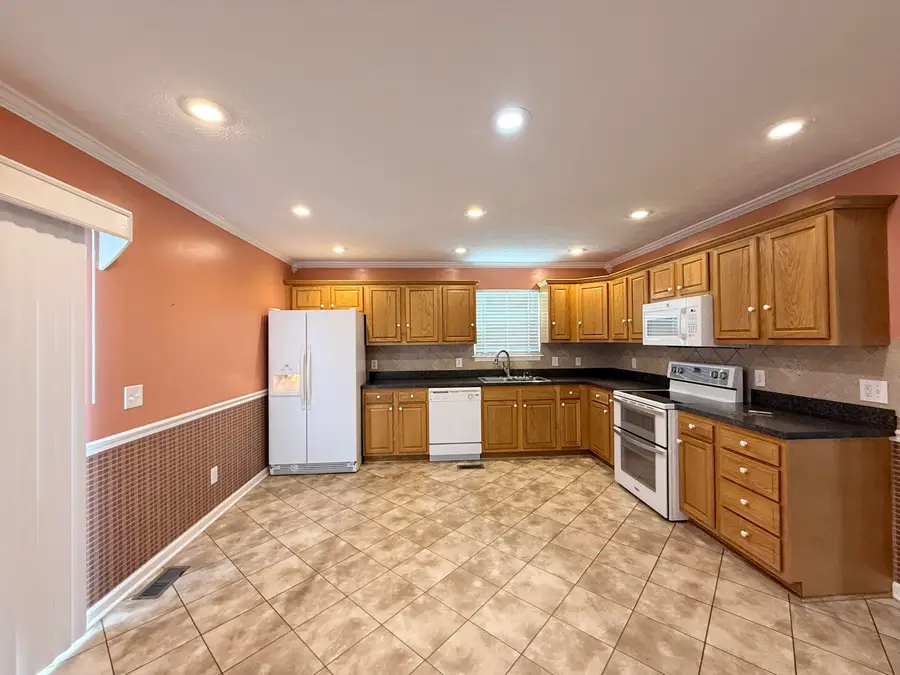 419 Bellaire Drive, Harrodsburg, KY 40330 - #3
