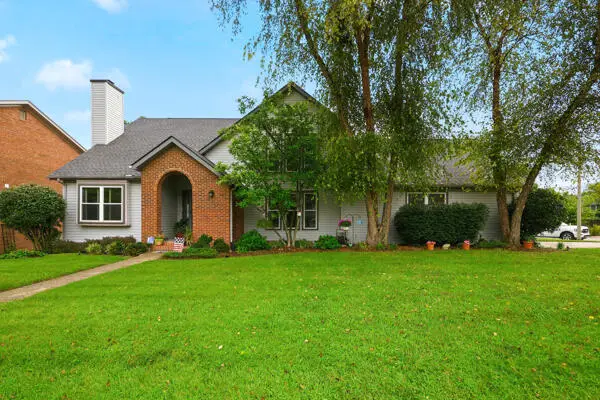 517 Stone Creek Drive, Lexington, KY 40503