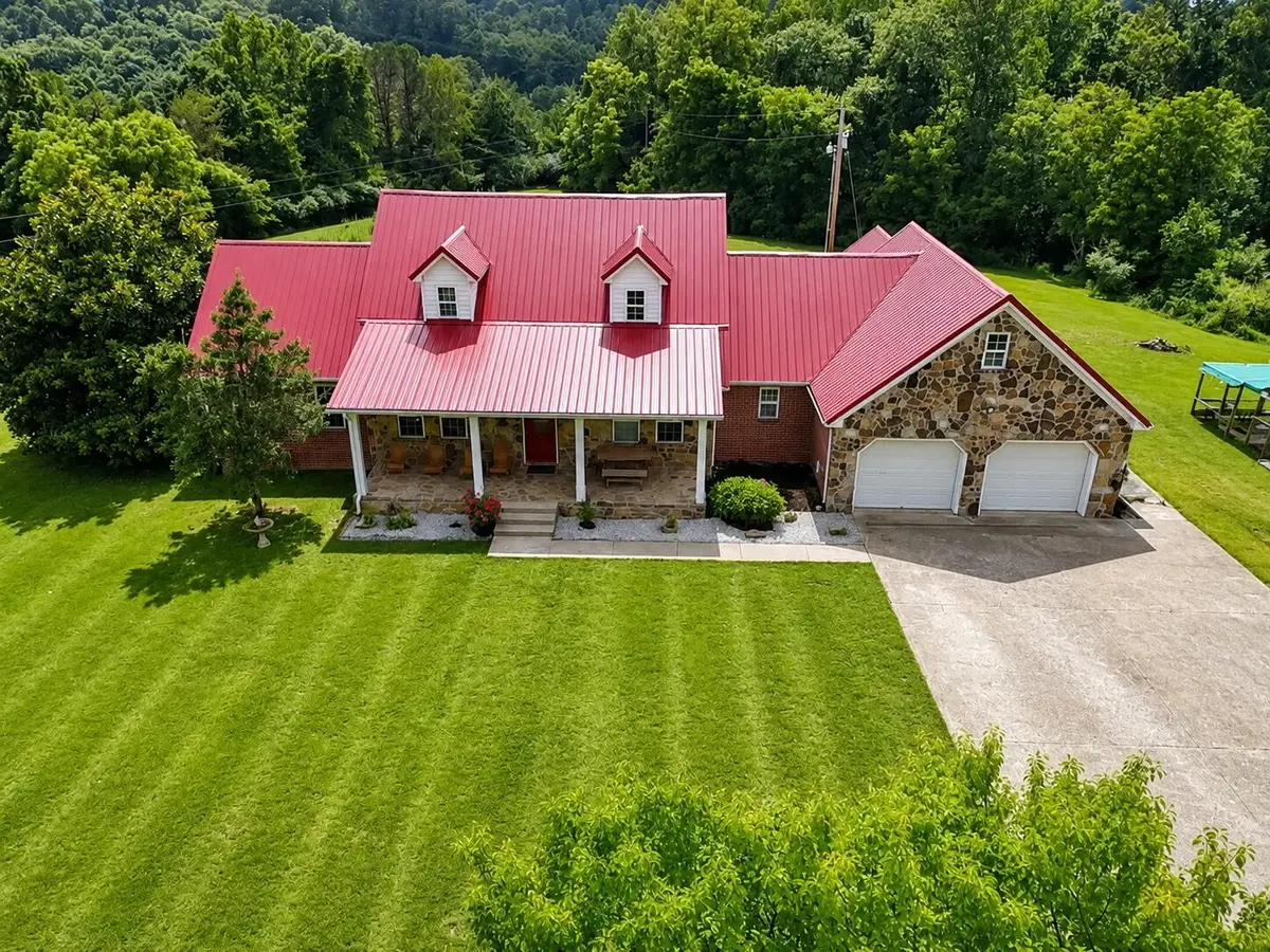 3181 Ky-52 Road, Beattyville, KY 41311 - #1