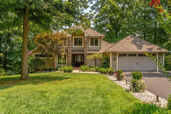 1355 Cliffside Drive, Russell Springs, KY 42642