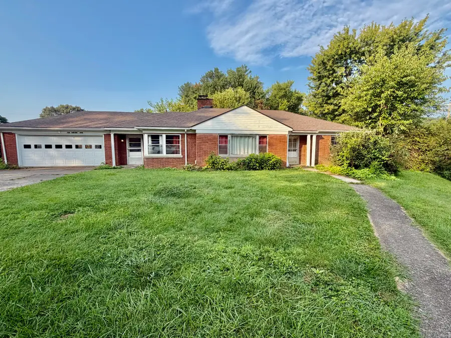 108 Tarter Avenue, Somerset, KY 42503 - #2