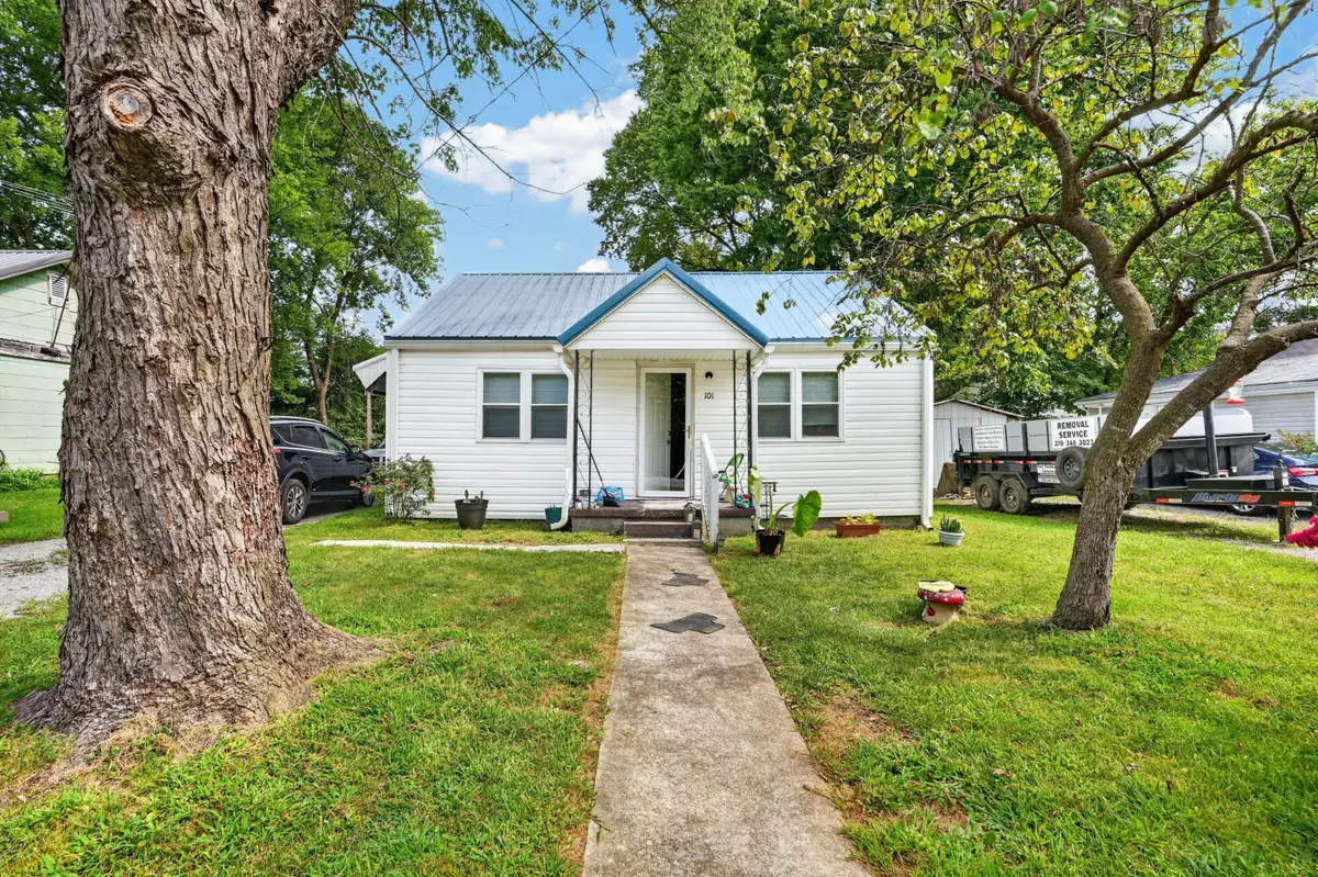 101 Legion Circle, Hopkinsville, KY 42240 - #1