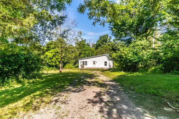 13081 Seaville Road, Willisburg, KY 40078