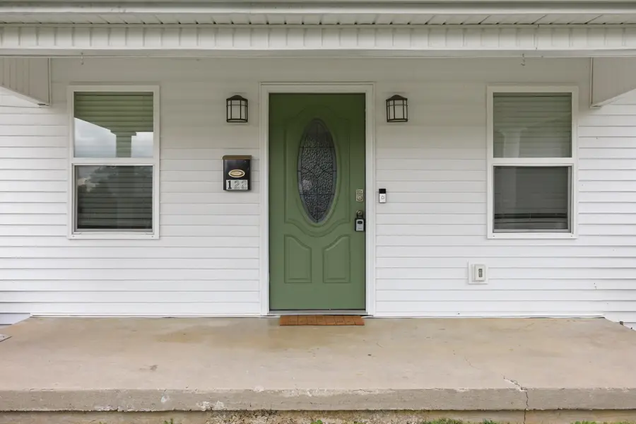 122 Liberty Street, Nicholasville, KY 40356 - #3