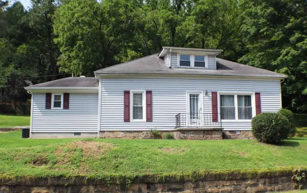 412 Main Street, McKee, KY 40447