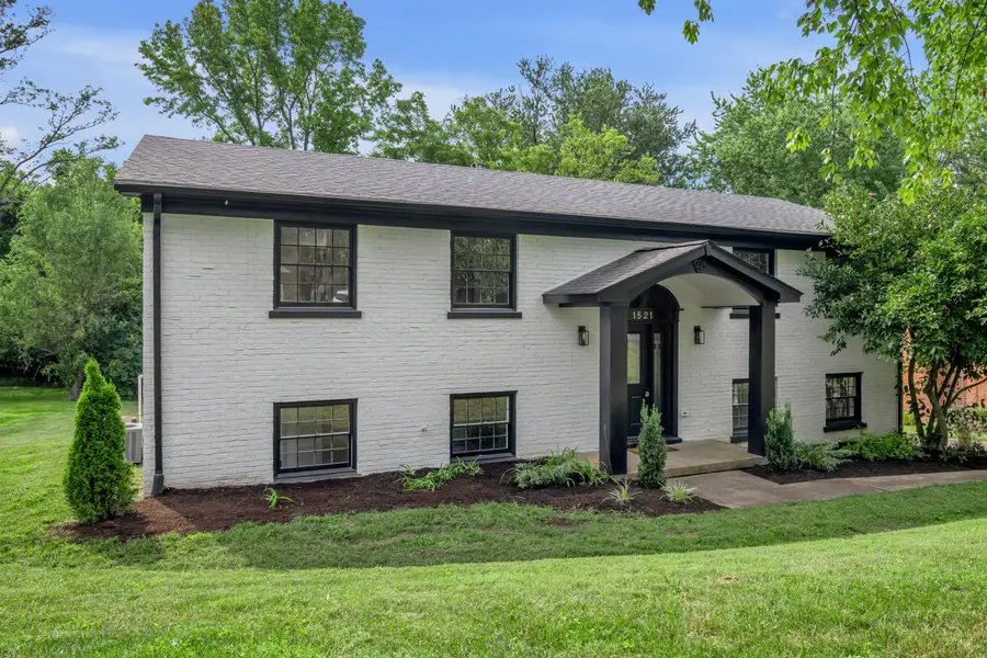 1521 Pine Meadow Road, Lexington, KY 40504 - #2