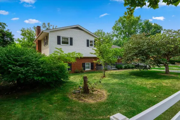 1468 Pine Meadow Road, Lexington, KY 40504