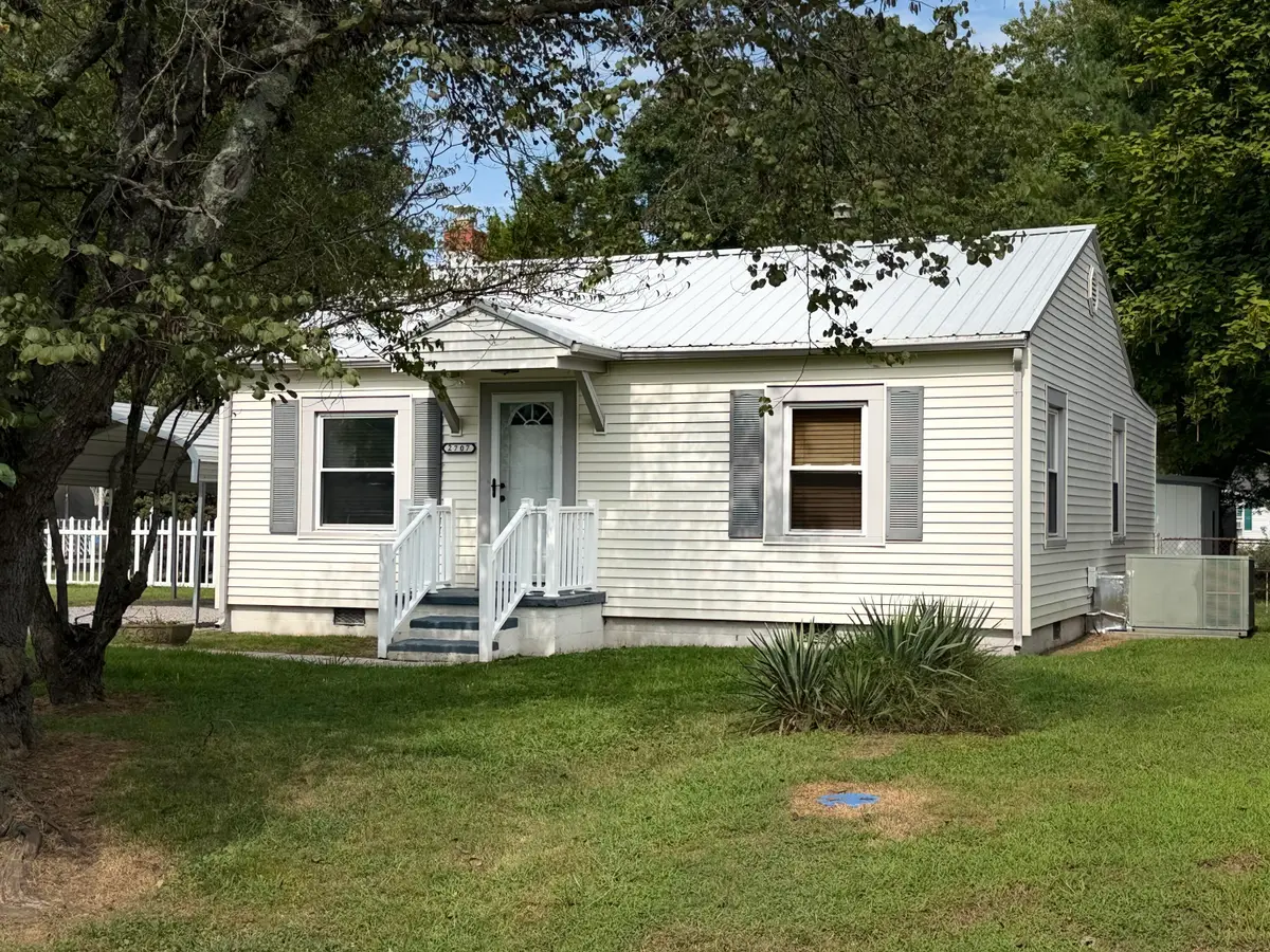 2707 Fairmont Street, Paducah, KY 42003 - #1