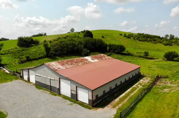 100 Clark Street, Hustonville, KY 40437