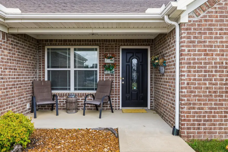604 Fairfax Lane, Richmond, KY 40475 - #2