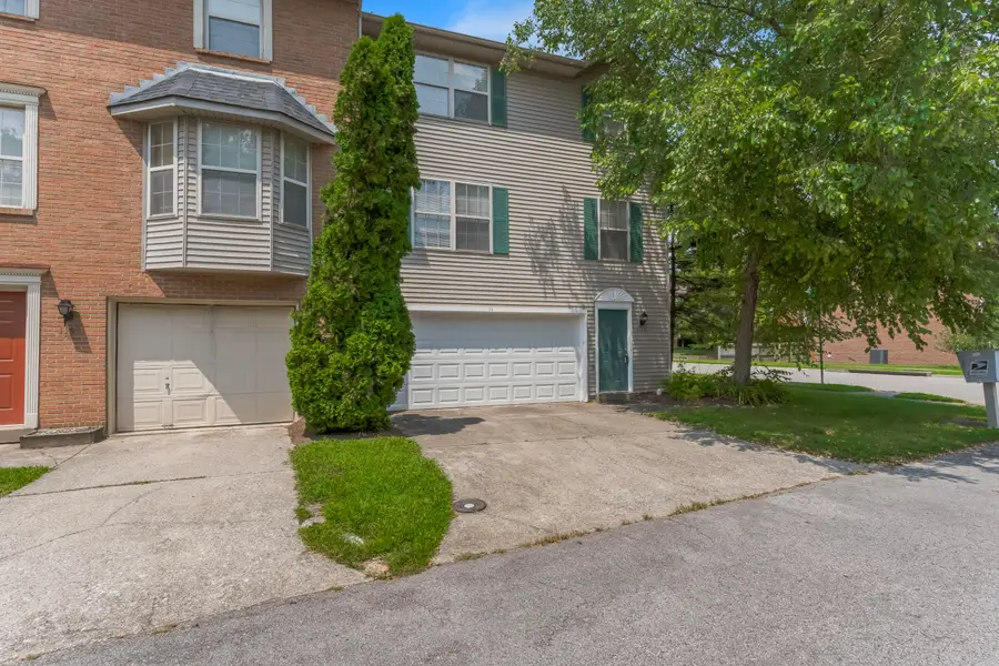 1113 Ashford Lane, Lexington, KY 40515 - #2