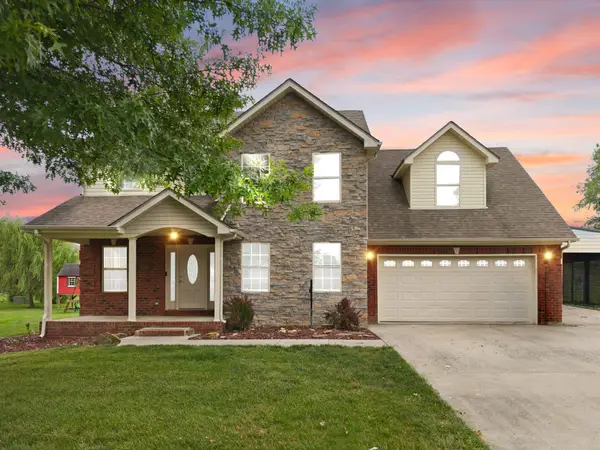 810 Pau Ferro Court, Berea, KY 40403