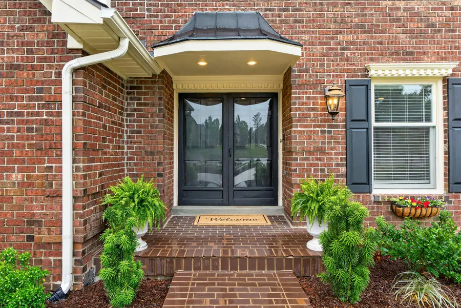 2063 Manor Drive, Lexington, KY 40502 - #3