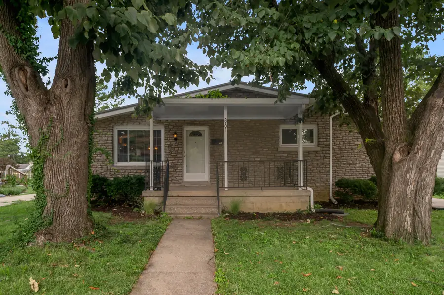 861 Chestnut Drive, Frankfort, KY 40601 - #2