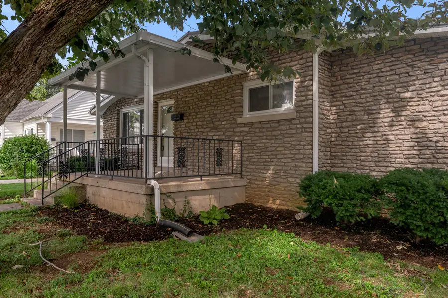 861 Chestnut Drive, Frankfort, KY 40601 - #3