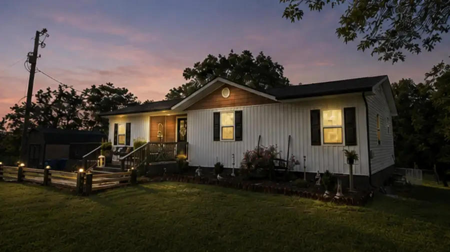 1045 Baxter Ridge Road, Lawrenceburg, KY 40342 - #3