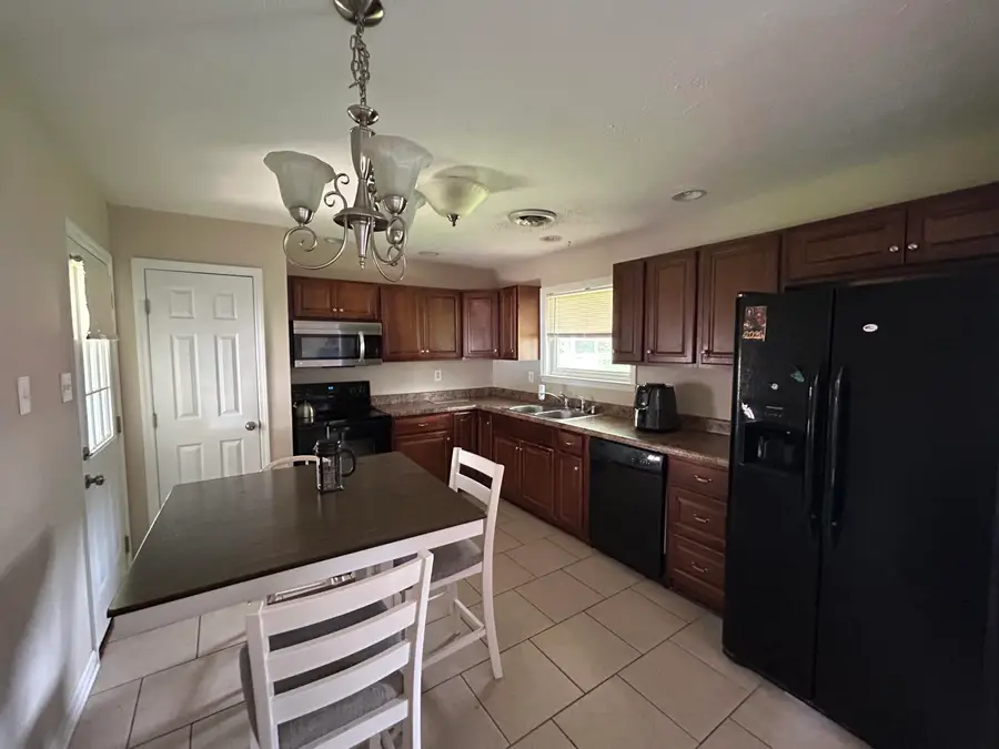 3309 Valwood Court, Lexington, KY 40515 - #2