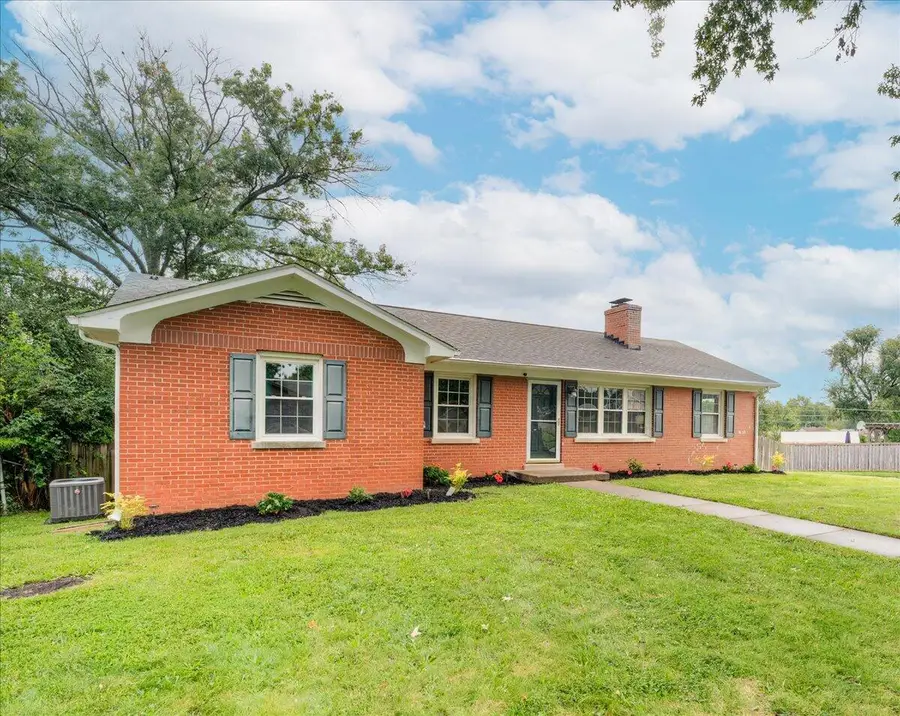 501 Nottaway Drive, Nicholasville, KY 40356 - #2