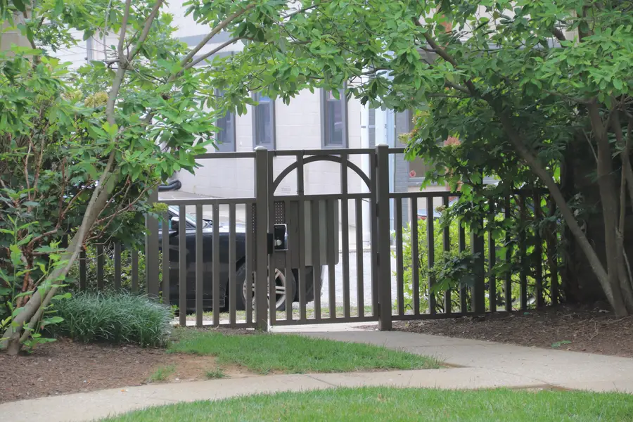 220 Cedar Street #107, Lexington, KY 40508 - #3