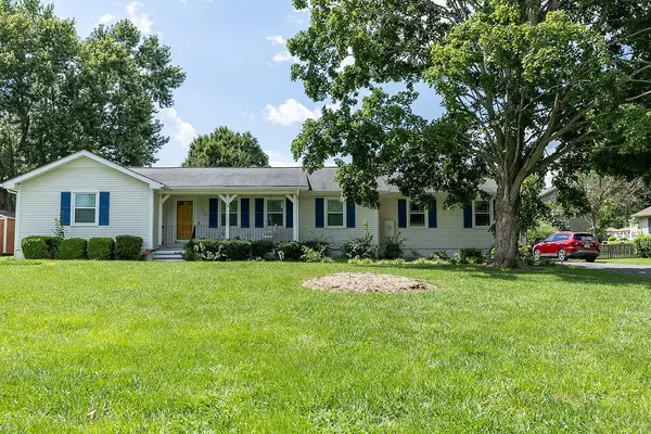 1200 Pin Oak Drive, Hopkinsville, KY 42240