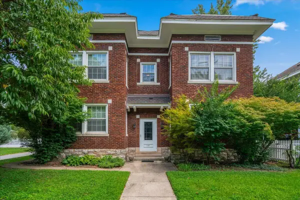 1127 Richmond Road #4, Lexington, KY 40502