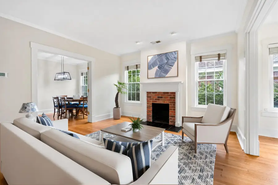 1127 Richmond Road #4, Lexington, KY 40502 - #2