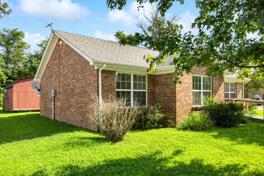 100 Henry Drive, Berea, KY 40403 - #3