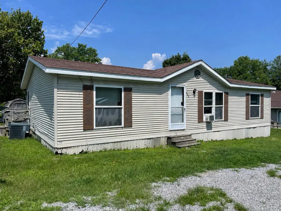 649 S Main Street, Marion, KY 42064 - #2