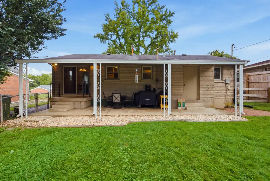3769 Temple Drive, Lexington, KY 40517 - #3
