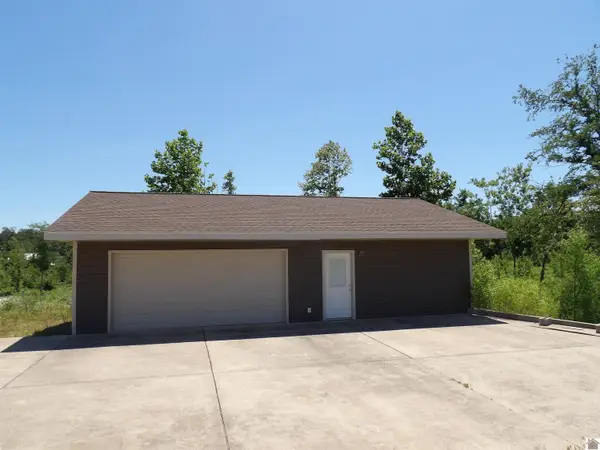 75 Kentucky Avenue, Gilbertsville, KY 42044