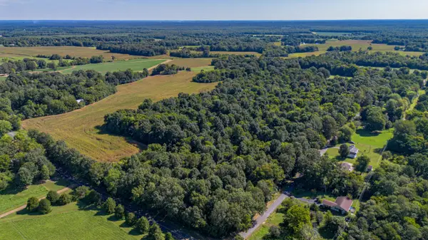 8950 Old Mayfield Road, Boaz, KY 42027