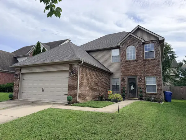 740 Rosslyns Dale, Lexington, KY 40514