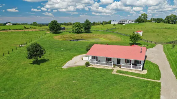 1005 Waits Road, Cynthiana, KY 41031