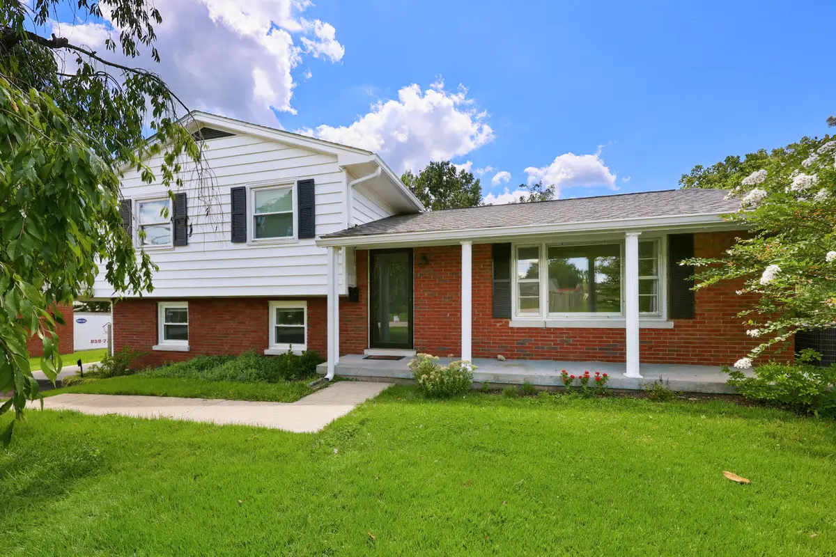 400 Hiawatha Trail, Georgetown, KY 40324 - #1