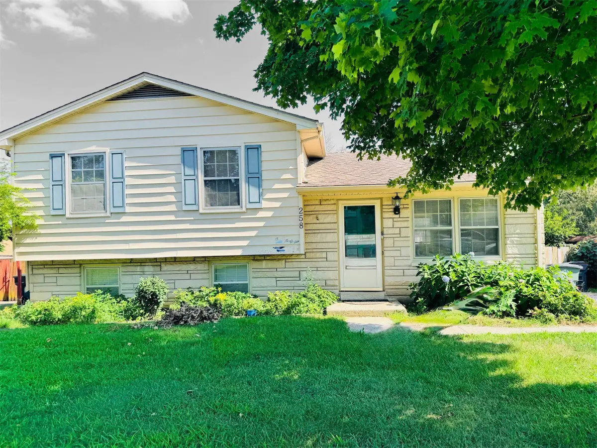 258 S Eagle Creek Drive, Lexington, KY 40515 - #1